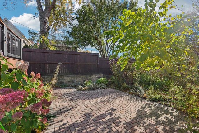 2727 S Superior STREET, Milwaukee, WI 53207