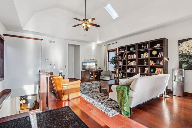 2727 S Superior STREET, Milwaukee, WI 53207