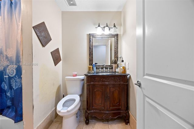 15330 SW 170th Ter, Miami, FL 33187