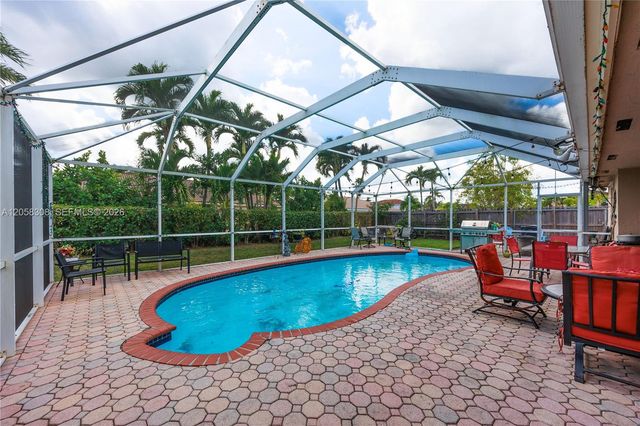 15330 SW 170th Ter, Miami, FL 33187