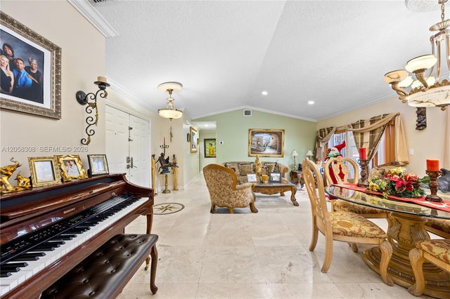 15330 SW 170th Ter, Miami, FL 33187
