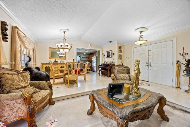15330 SW 170th Ter, Miami, FL 33187