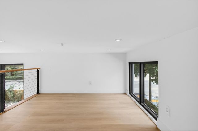 521 3rd Avenue N, Lake Worth Beach, FL 33460