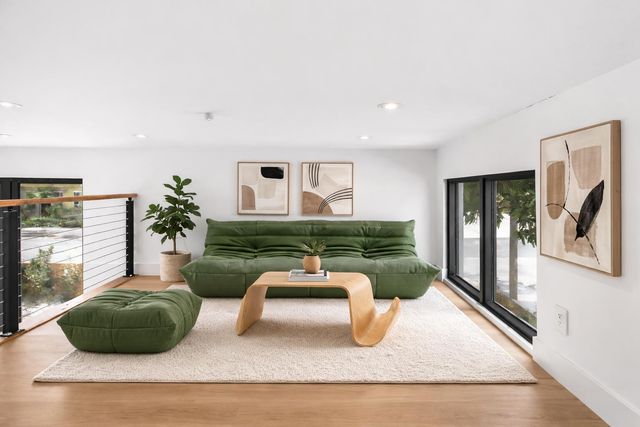 521 3rd Avenue N, Lake Worth Beach, FL 33460