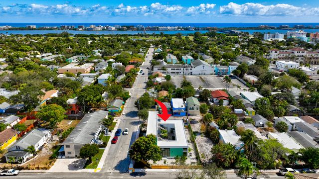 521 3rd Avenue N, Lake Worth Beach, FL 33460