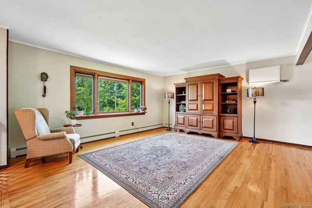 11 Hunter Street, Highland Mills, NY 10930