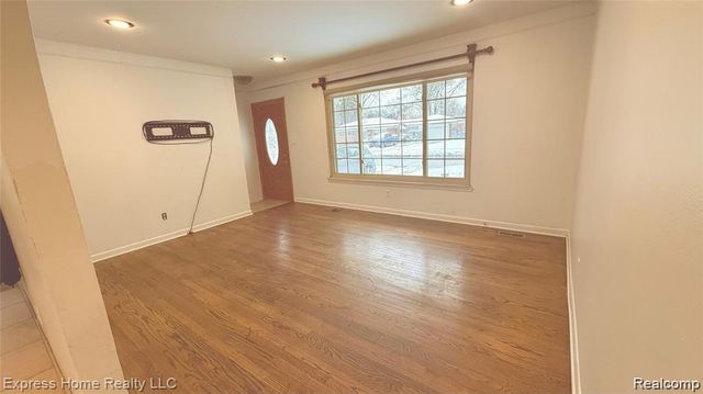 26552 Wagner Avenue, Warren, MI 48089