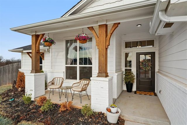 801 Mount Irving Way, Norman, OK 73071