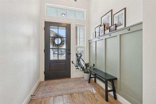 801 Mount Irving Way, Norman, OK 73071