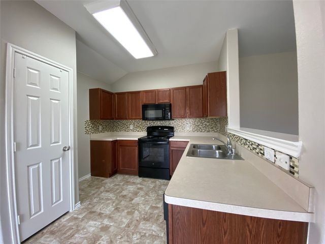 1705 Birds Eye Road, Fort Worth, TX 76177