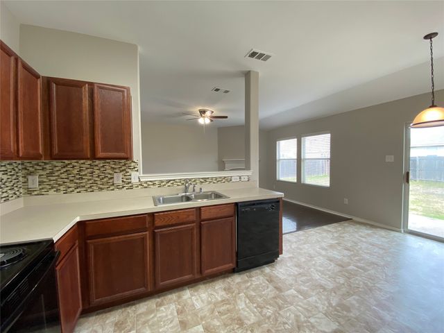 1705 Birds Eye Road, Fort Worth, TX 76177