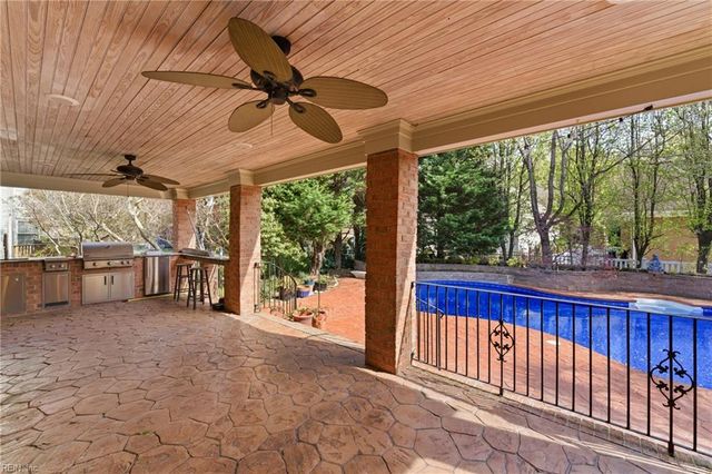 1500 Mirassou LN, Virginia Beach, VA 23454