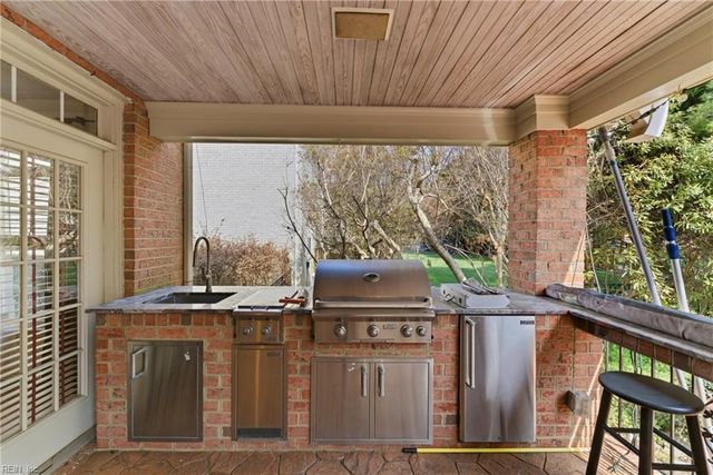 1500 Mirassou LN, Virginia Beach, VA 23454