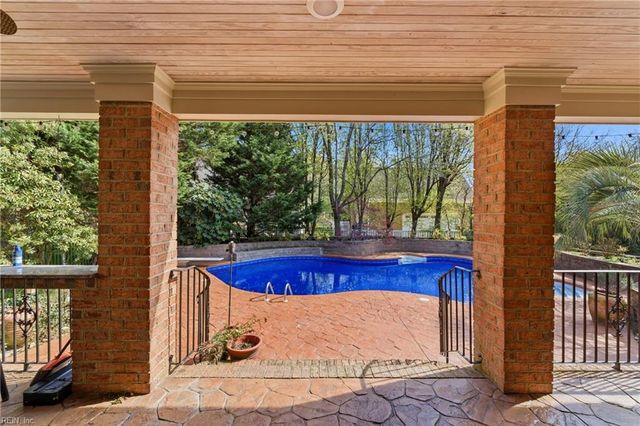 1500 Mirassou LN, Virginia Beach, VA 23454