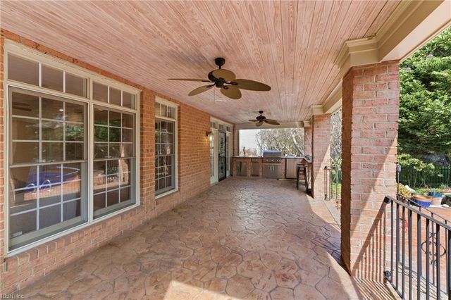 1500 Mirassou LN, Virginia Beach, VA 23454