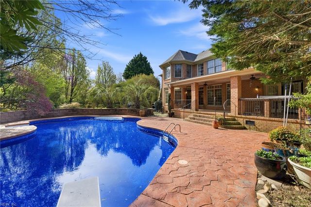 1500 Mirassou LN, Virginia Beach, VA 23454