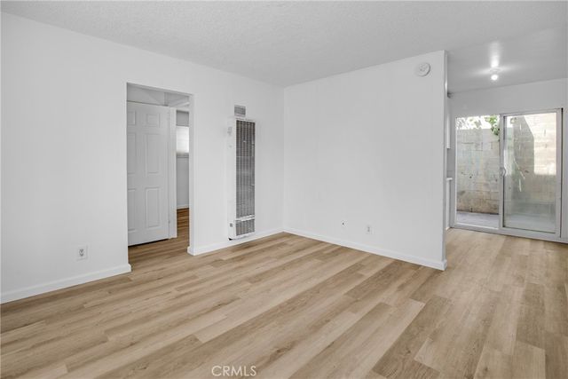 3155 E 8th Street, Los Angeles, CA 90023
