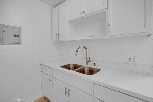 3155 E 8th Street, Los Angeles, CA 90023
