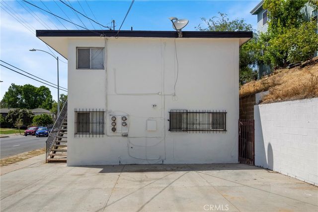 3155 E 8th Street, Los Angeles, CA 90023