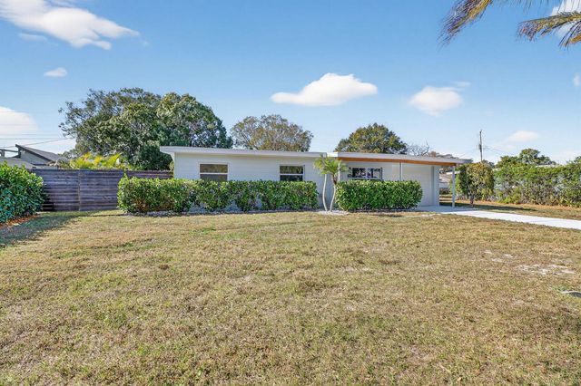 1932 Cedarwood Drive, Melbourne, FL 32935