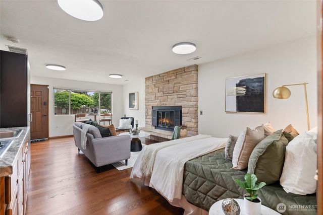 818 W Argand Street, Seattle, WA 98119