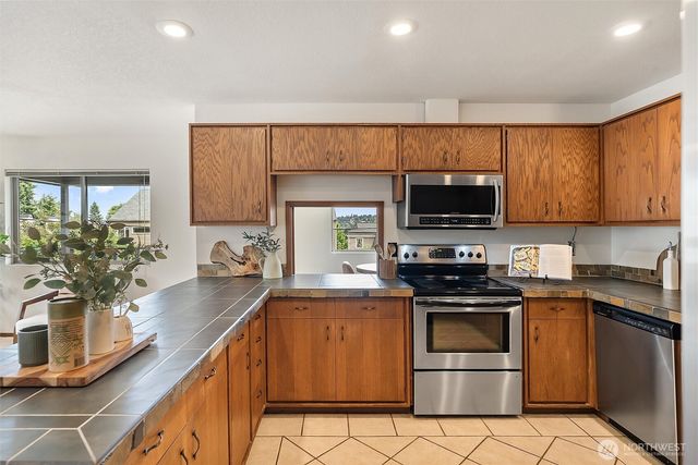 818 W Argand Street, Seattle, WA 98119