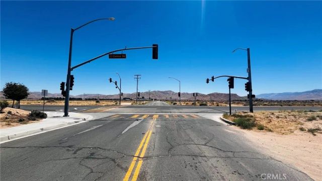 3112721 Central, Apple Valley, CA 92307