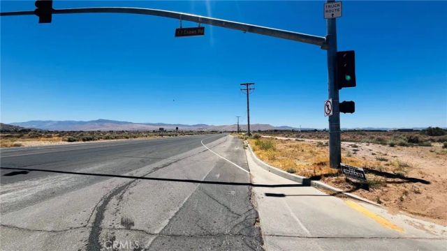 3112721 Central, Apple Valley, CA 92307