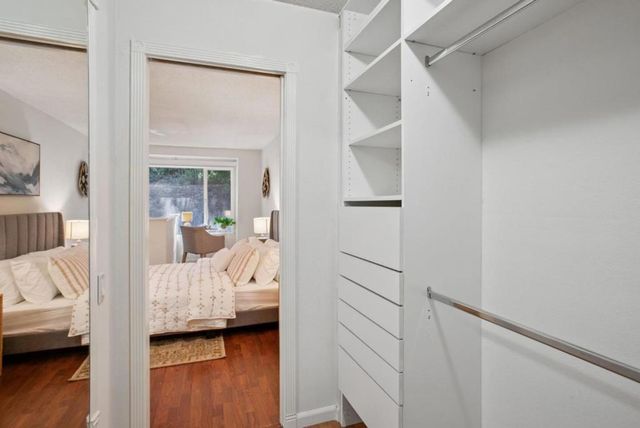 357 Half Moon Lane 12, Daly City, CA 94015