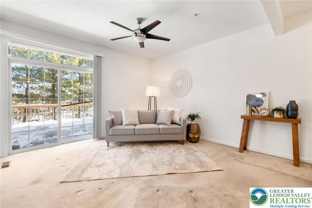 262 Milkweed Drive, Allentown City, PA 18104