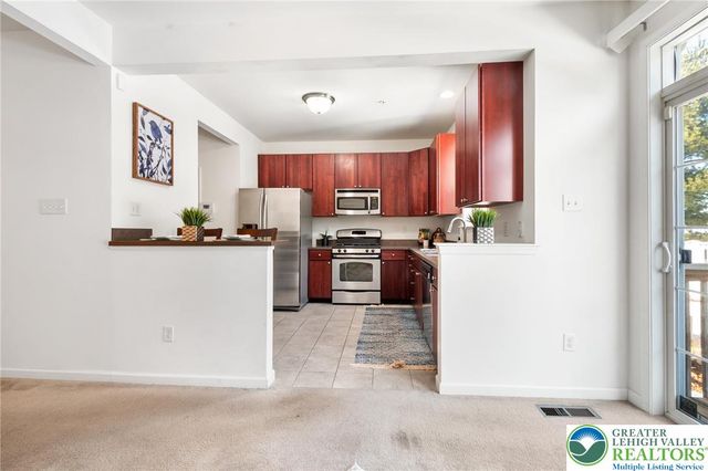 262 Milkweed Drive, Allentown City, PA 18104