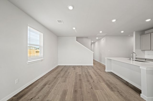 3618 Crawford Street, Bay City, TX 77414