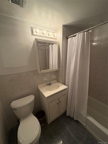 270 Devoe Street 4A, Brooklyn, NY 11211