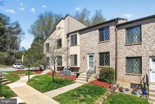 5200-DD11 HILLTOP DR #470, Brookhaven, PA 19015
