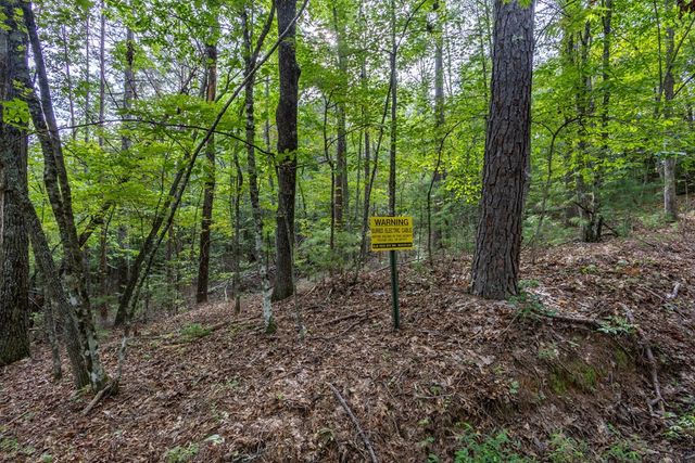 2 AC Horvath Road, Murphy, NC 28906