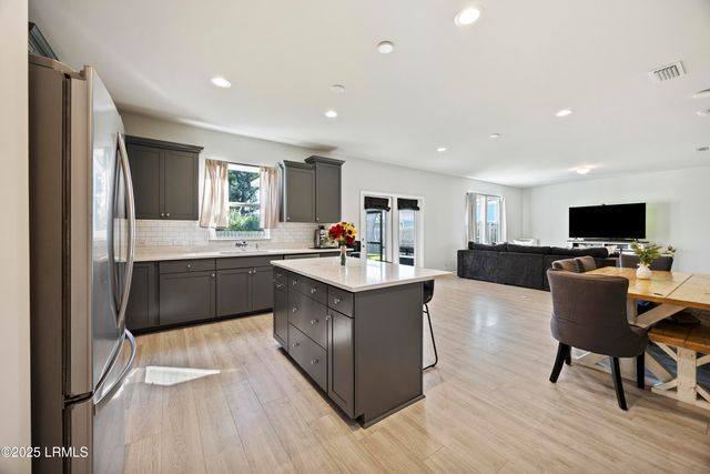 1138 Salem Bay Drive, Beaufort, SC 29902