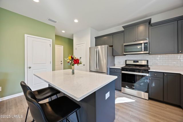 1138 Salem Bay Drive, Beaufort, SC 29902