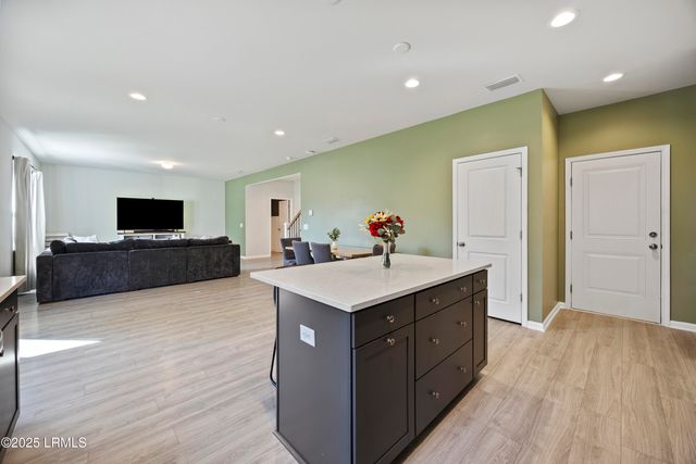 1138 Salem Bay Drive, Beaufort, SC 29902