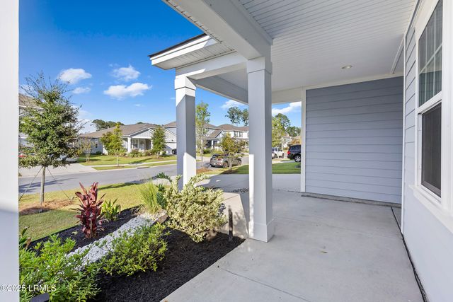 1138 Salem Bay Drive, Beaufort, SC 29902