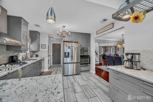 45 Candlewick Court, Old Bridge, NJ 07747
