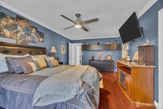 45 Candlewick Court, Old Bridge, NJ 07747