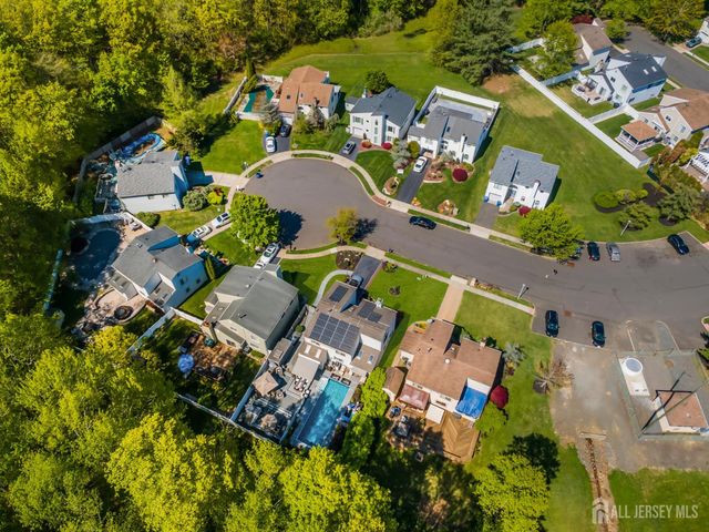 45 Candlewick Court, Old Bridge, NJ 07747
