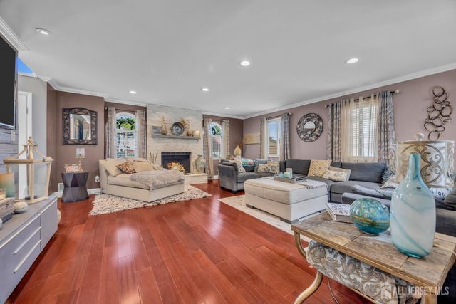 45 Candlewick Court, Old Bridge, NJ 07747