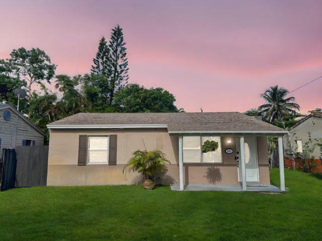 1613 NW 4TH Avenue, Fort Lauderdale, FL 33311