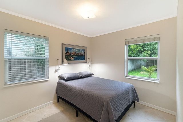 1613 NW 4TH Avenue, Fort Lauderdale, FL 33311