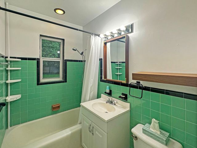 1613 NW 4TH Avenue, Fort Lauderdale, FL 33311