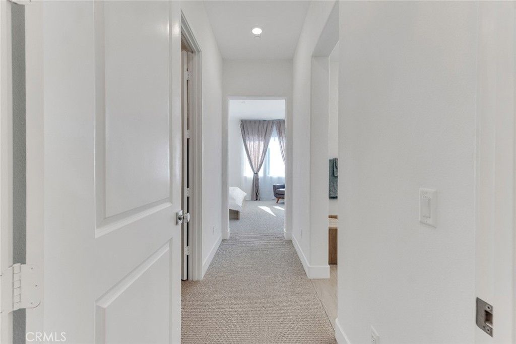 Image 16 of property listing at 26712 Afton Lane, Valencia, CA 91381