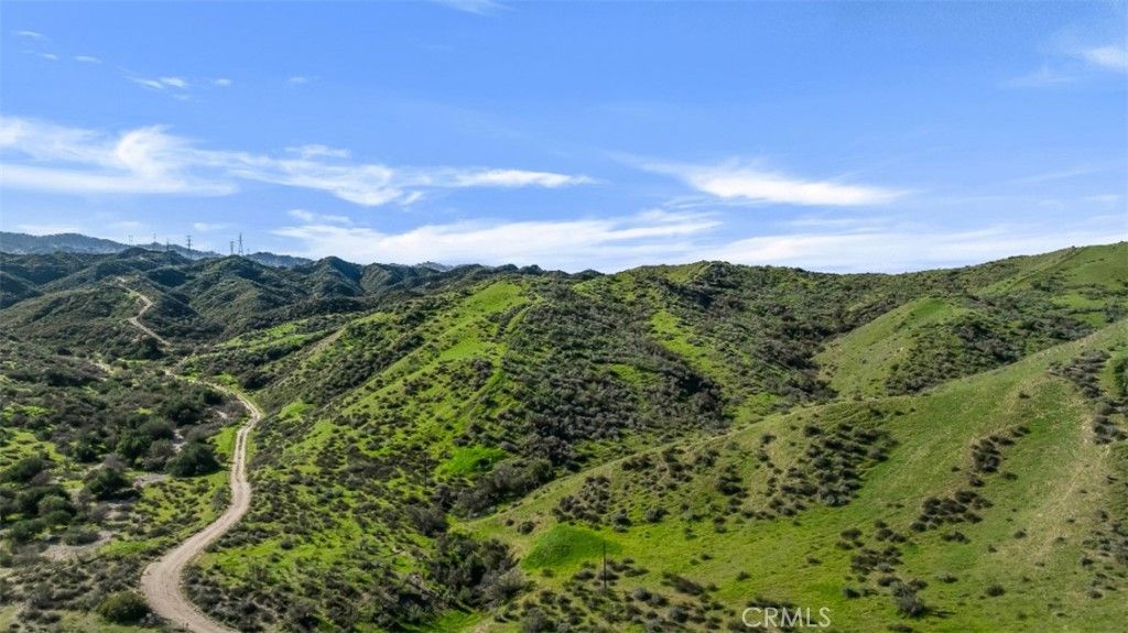 Image 50 of property listing at 26712 Afton Lane, Valencia, CA 91381