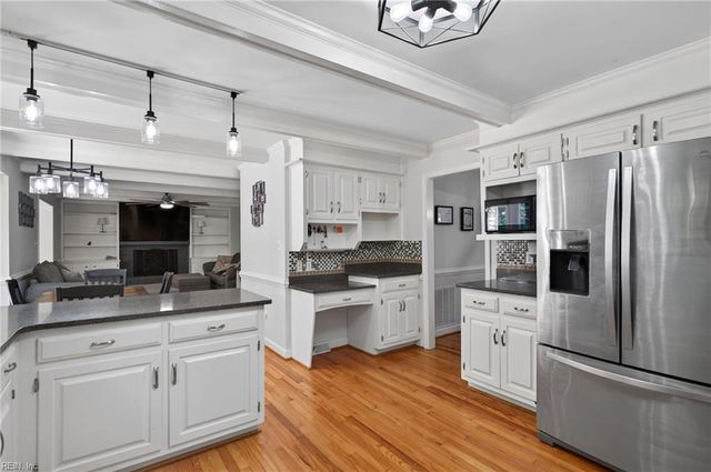 303 Parkway DR, Newport News, VA 23606