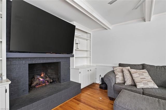 303 Parkway DR, Newport News, VA 23606